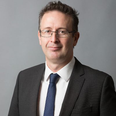Headshot of Wayne Harris